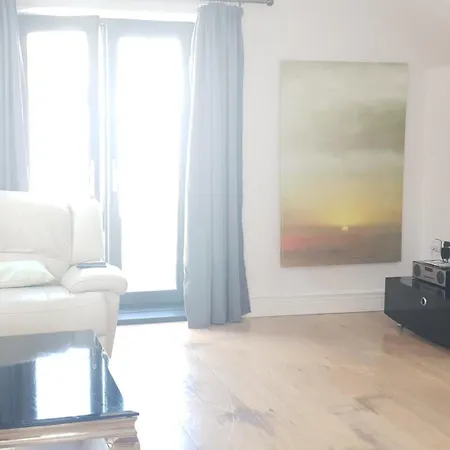 Newquay Ocean Heights Vila *